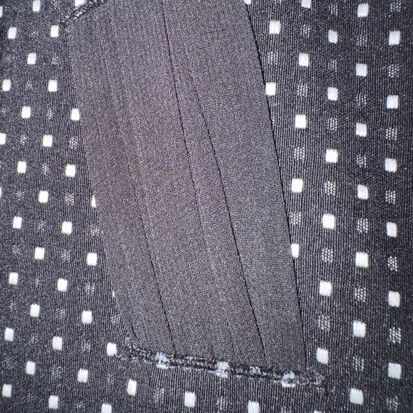 Black and White Polka Dot Blazer - Picture 3 of 11